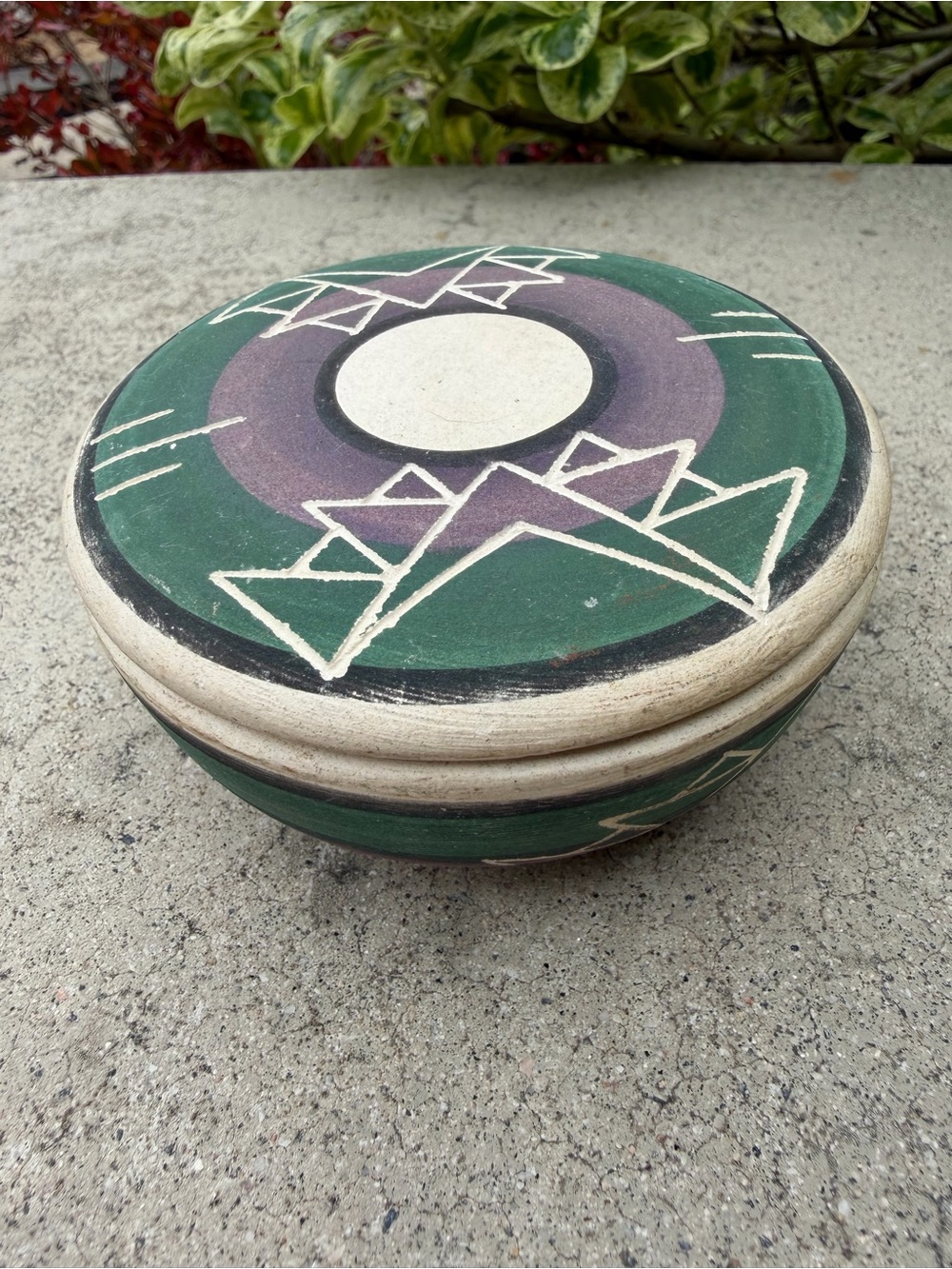 Sioux Pottery, Rapid City, South Dakota signed trinket dish